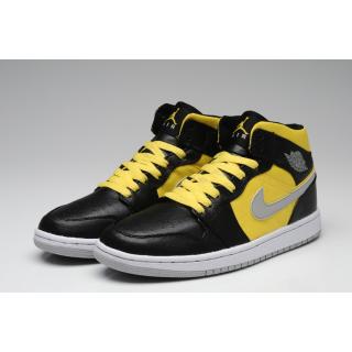 Chaussure de Basket Air Jordan 1 Retro Pour Homme Pas Cher